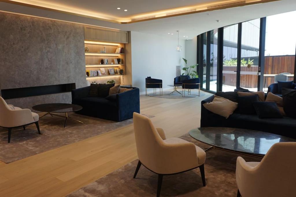 Skyone Lux 2Bed2Bath Aprt In Boxhill And Free Carpark Apartment Box Hill Bagian luar foto